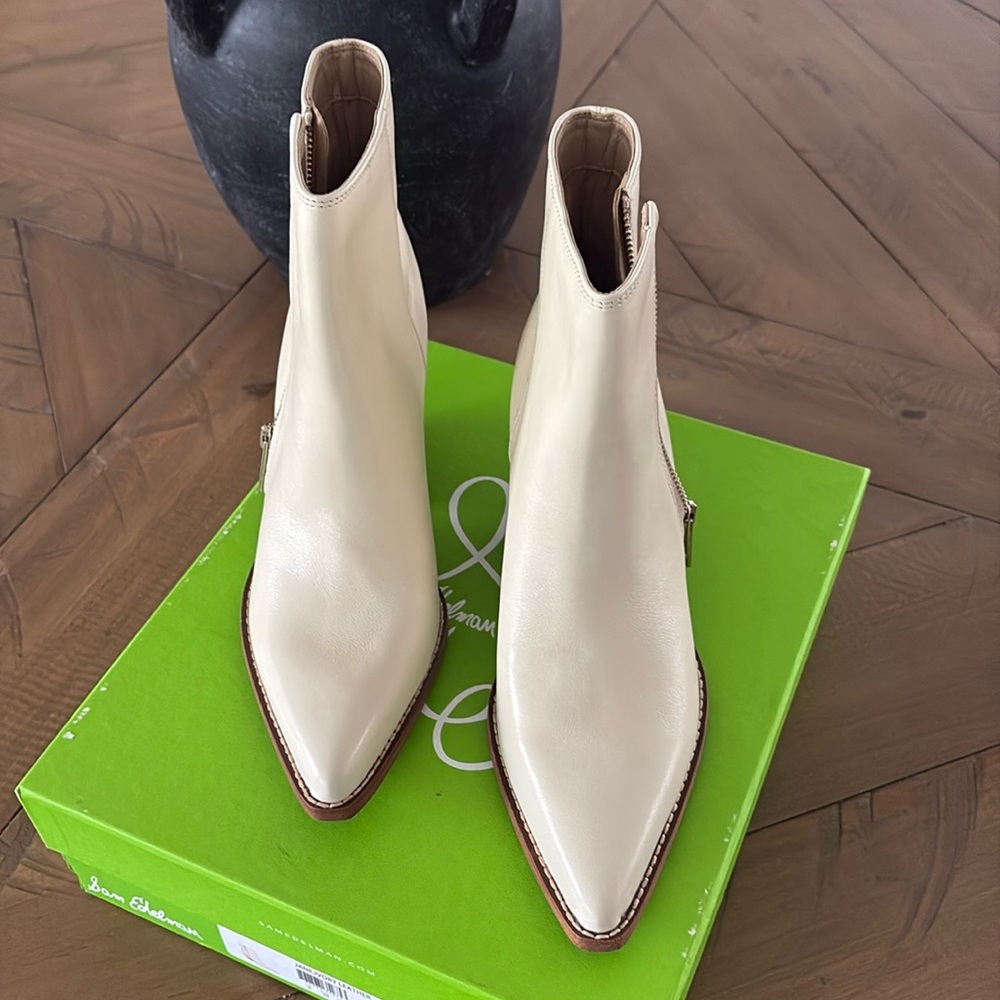 Sam Edelman ivory boots